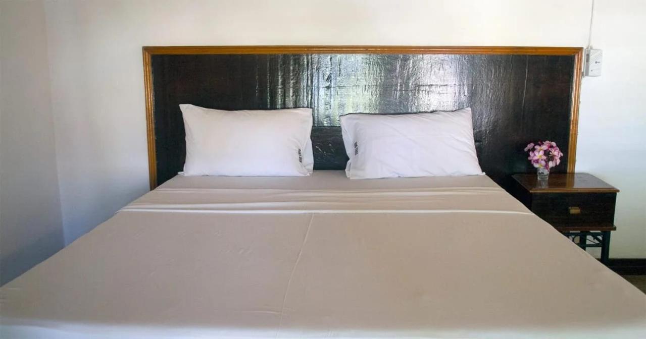 The New Big Tree Beach Resort Mombasa Bagian luar foto